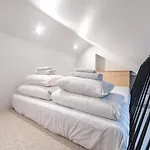 Modern 2bdrm Aprtm W Cinema & 2 Bathrooms Tallinn