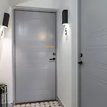 Modern 2bdrm Aprtm W Cinema & 2 Bathrooms * Tallin