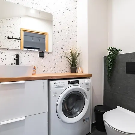 アパート Modern 2bdrm Aprtm W Cinema & 2 Bathrooms