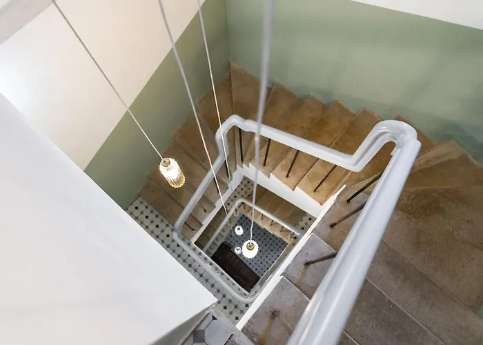 Modern 2bdrm Aprtm W Cinema & 2 Bathrooms Appartement