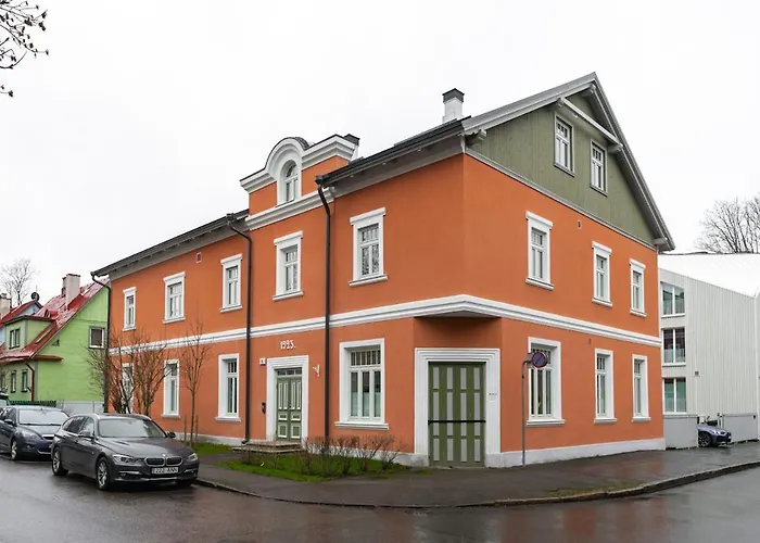 Modern 2bdrm Aprtm W Cinema & 2 Bathrooms Appartement Tallinn